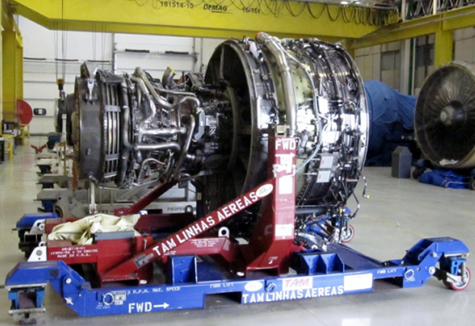 Crash and Drop Simulation of Jet Engine Stand